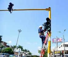 Se instalan 130 dispositivos sonoros en cruces semaf&oacute;ricos peatonales de Cali