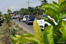 Cale&ntilde;os y cale&ntilde;as engalanaron la entrada sur de la ciudad