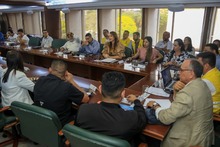 Comisi&oacute;n de El Salvador reconoce  experiencia en la renovaci&oacute;n urbana de Cali