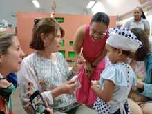 La presidenta de Plaza S&eacute;samo visit&oacute; a los ni&ntilde;os de la UTS Azulejos en Cali
