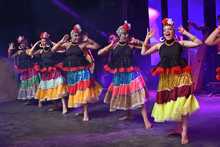 Una noche de folclor internacional en La Tertulia