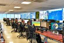 Conozca c&oacute;mo funciona la l&iacute;nea de atenci&oacute;n 123 y el monitoreo de seguridad permanente en Cali