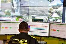 Conozca c&oacute;mo funciona la l&iacute;nea de atenci&oacute;n 123 y el monitoreo de seguridad permanente en Cali