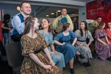 Canad&aacute; convirti&oacute; la Casa Tur&iacute;stica Solar del R&iacute;o en una pista de baile