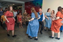 Canad&aacute; convirti&oacute; la Casa Tur&iacute;stica Solar del R&iacute;o en una pista de baile