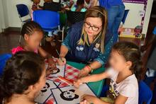 Celebran el D&iacute;a de la Ni&ntilde;ez con v&iacute;ctimas del conflicto armado