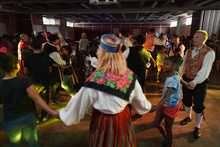 Las Comunas 13, 14, 15 y 21 bailaron al son de M&eacute;xico y Estonia