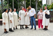 Feria artesanal: conozca emprendimientos populares nacionales e internacionales en el Bulevar del R&iacute;o. 
