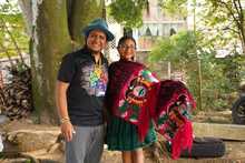 Padre e hija ecuatorianos, por primera vez le danzan a Cali con su coraz&oacute;n 