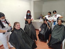 &iexcl;La Alcald&iacute;a de Cali llega a las comunidades con jornadas de belleza gratuitas para promover el envejecimiento activo y saludable!