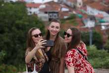 Los polacos siguen recorriendo lugares emblem&aacute;ticos de Cali