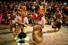 Culturas ind&iacute;gena, mexicana y ecuatoriana se integraron en la Loma de la Cruz