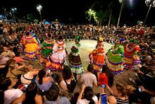 Culturas ind&iacute;gena, mexicana y ecuatoriana se integraron en la Loma de la Cruz