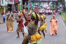Cali vivi&oacute; un desfile lleno de cultura, tradiciones populares y mucho amor