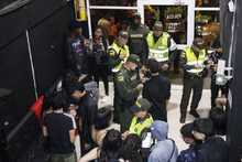 M&aacute;s de 60 veh&iacute;culos y un establecimiento sellado por permitir ingreso de menores de edad