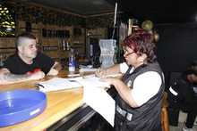 M&aacute;s de 60 veh&iacute;culos y un establecimiento sellado por permitir ingreso de menores de edad