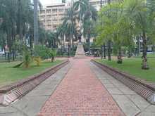 Renuevan adoquines en la reapertura de la Plaza de Cayzedo