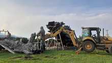 Retiran Monumento a la Solidaridad para adelantar su restauraci&oacute;n
