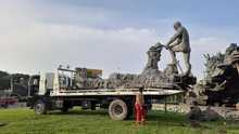 Retiran Monumento a la Solidaridad para adelantar su restauraci&oacute;n