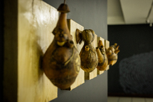 &lsquo;Vestigios&rsquo;, exposici&oacute;n en conmemoraci&oacute;n a la afrocolombianidad en el Centro Cultural de Cali