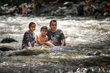 Los cale&ntilde;os aman al r&iacute;o Pance porque les da bienestar y salud