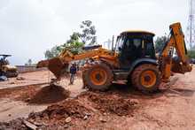 Alcalde de Cali inspeccion&oacute; la obra del Proyecto Integral de Cristo Rey