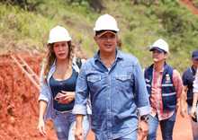 Alcalde de Cali inspeccion&oacute; la obra del Proyecto Integral de Cristo Rey