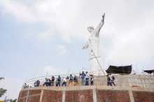 Alcalde de Cali inspeccion&oacute; la obra del Proyecto Integral de Cristo Rey