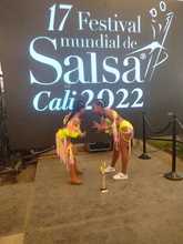 Valentina Castillo y Danna Sarasti, campeonas del Festival Mundial de Salsa en 2022, se alistan para la nueva edici&oacute;n 