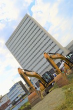 Con excavaci&oacute;n y movimiento de volquetas arranca la construcci&oacute;n del b&uacute;nker de la Fiscal&iacute;a