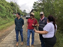 Alcald&iacute;a de Cali le cumple a la comunidad de La Buitrera con la conformaci&oacute;n de v&iacute;as terciarias