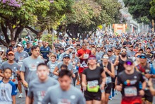 La &lsquo;Sucursal del Cielo&rsquo; vibr&oacute; con la Media Marat&oacute;n de Cali Ciudad Deportiva