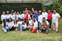 La reina Letizia estuvo en Cali visitando a emprendedores locales