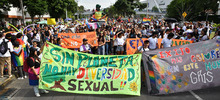 Masiva movilizaci&oacute;n en Cali por los derechos de la poblaci&oacute;n LGBTIQ+