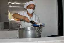 Creeser para el Futuro alimenta a m&aacute;s de 300 personas diariamente