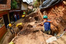 Muros de contenci&oacute;n para preservar la vida