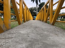 Entregan dos nuevos puentes peatonales para privilegiar al peat&oacute;n en Cali