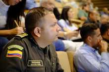 Alcald&iacute;a de Cali avanza en gestiones para descongestionar estaciones de polic&iacute;a de personas sindicadas