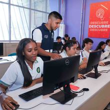 Laboratorio de Innovaci&oacute;n Digital Paso del Comercio abri&oacute; sus puertas a la cale&ntilde;idad 