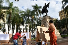La Plaza de Cayzedo de Cali, epicentro de pintura urbana