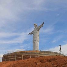 Avanza transformaci&oacute;n de Cristo Rey