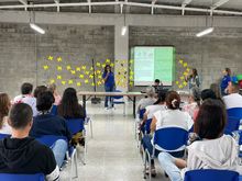 Escuela de Padres brinda pautas para la crianza responsable