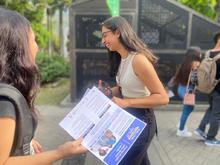 Muchos sue&ntilde;os est&aacute;n presentes en las filas para inscripciones a Todos y Todas a Estudiar Ingl&eacute;s 