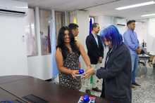 Seis ciudadanos adoptan a Colombia como su segunda naci&oacute;n en Santiago de Cali