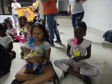 Ni&ntilde;os y ni&ntilde;as de comunidades negras y afro armaron sus macetas y conocieron sobre esta tradici&oacute;n cultural