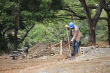 Parque Pac&iacute;fico avanza en la construcci&oacute;n de su plazoleta peatonal e instalaci&oacute;n de letras monumentales