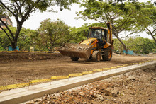 Parque Pac&iacute;fico avanza en la construcci&oacute;n de su plazoleta peatonal e instalaci&oacute;n de letras monumentales