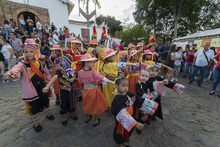 Mercedes Monta&ntilde;o brill&oacute; en la noche de luna llena en San Antonio