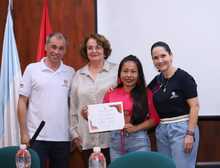 Decenas de j&oacute;venes se grad&uacute;an de diplomado en Univalle