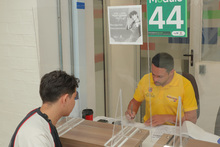 Inici&oacute; proceso de verificaci&oacute;n de documentos de beneficiarios de Todas y Todos a Estudiar Ingl&eacute;s